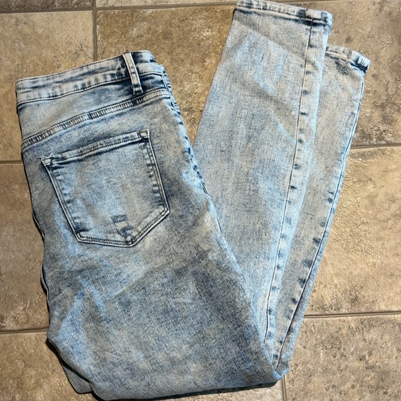VERVET stonewash high-rise skinny jean - Picture 4 of 4